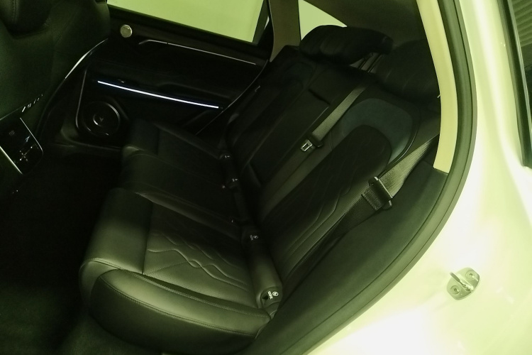 岚图汽车 岚图FREE 2024款 超长续航智驾版中控内饰21