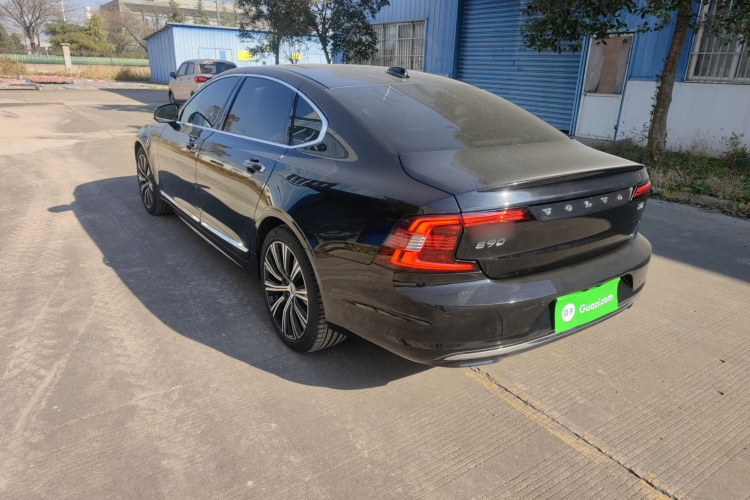 沃尔沃S90 2023款 B5 智雅豪华版车身外观6003