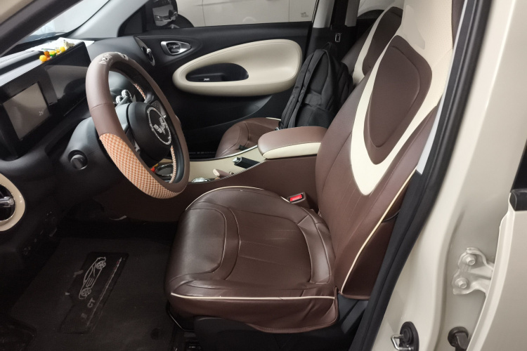 五菱汽车 五菱缤果 2024款 203km 轻享款局部细节19