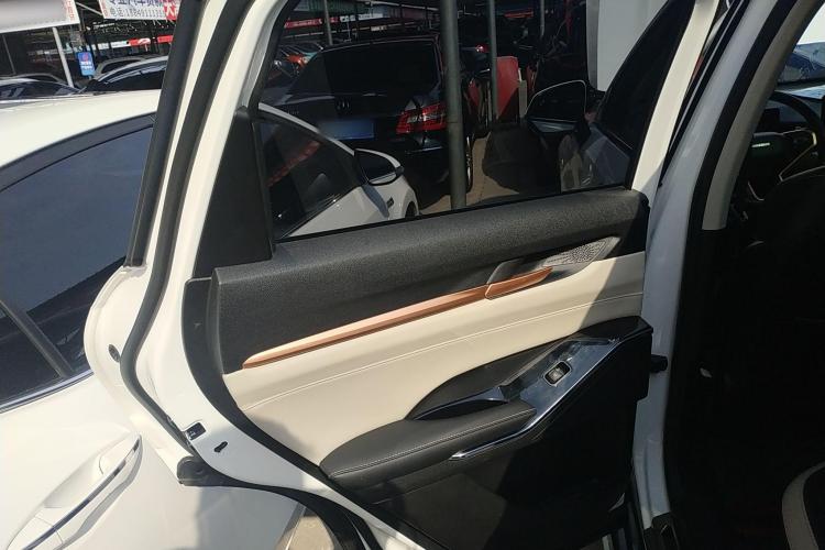 哈弗H6 2021款 第三代 1.5T 自动两驱Max中控内饰49