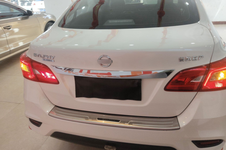 日产 轩逸 2024款 经典 1.6XE CVT舒适版车身外观6004