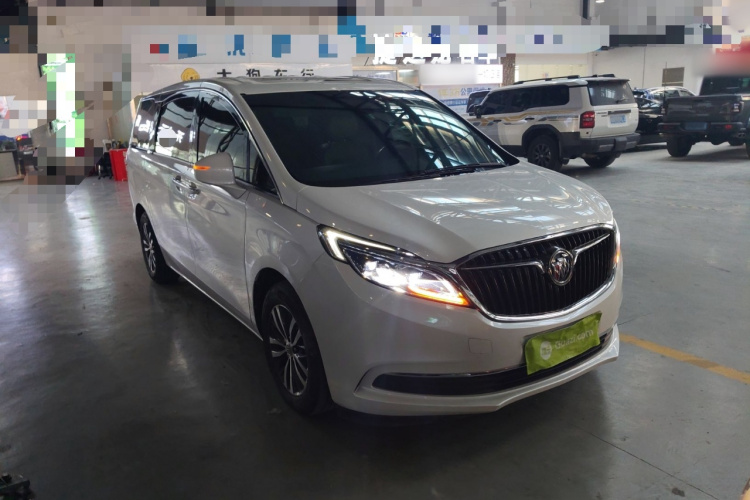 别克GL8 2017款 ES 28T 豪华型 国V车身外观3