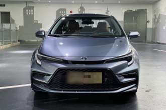 丰田 雷凌 2023款 智能电混双擎 1.8L 运动版