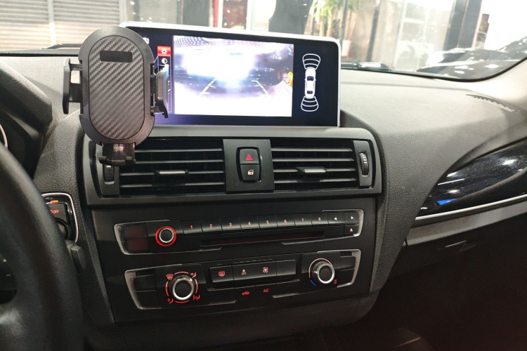 宝马1系(进口) 2013款 改款 116i 领先型局部细节16