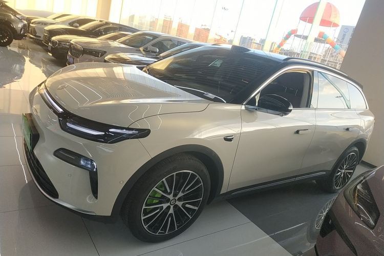 零跑汽车 零跑C11 2026款 增程 300激光雷达智尊版车身外观6003