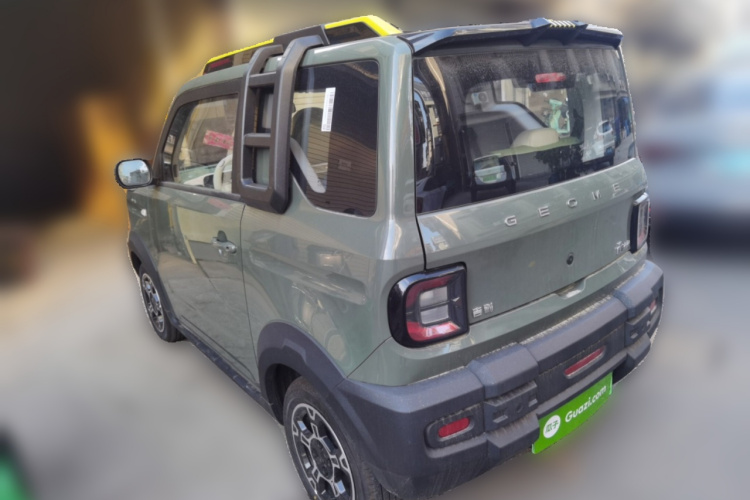 吉利银河 2025款 210km 熊猫骑士车身外观5