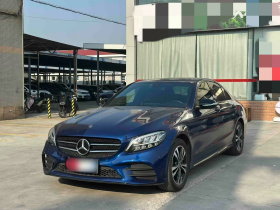 奔驰C级 2020款 C 260 运动版