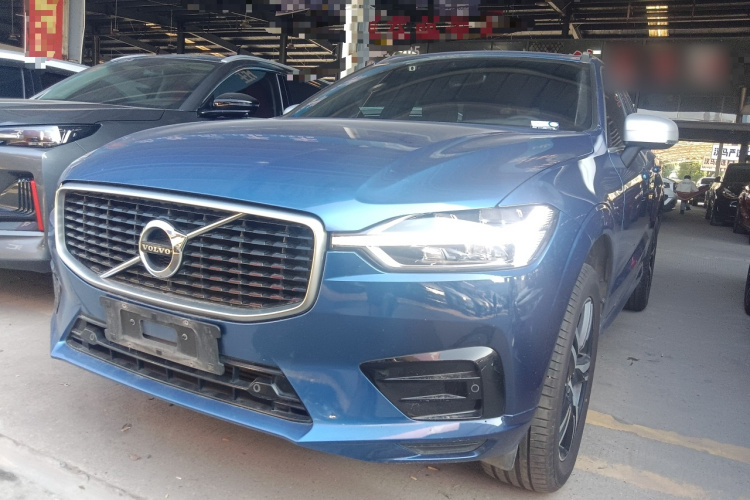 沃尔沃XC60 2018款 T5 四驱智远运动版车身外观1