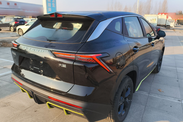 捷途大圣 2025款 1.5T DCT 超越版车身外观7