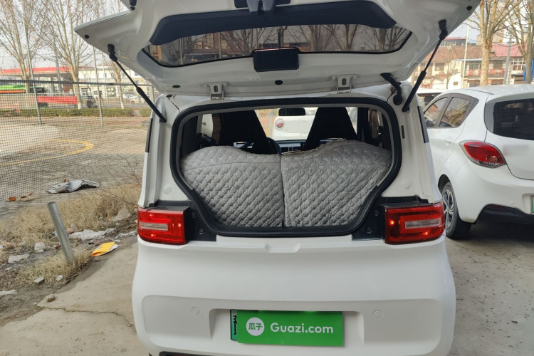 五菱汽车 宏光MINIEV 2020款 自在款 三元锂机舱底盘23