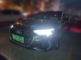 奥迪A3 2023款 改款 A3L Limousine 35 TFSI 时尚运动型
