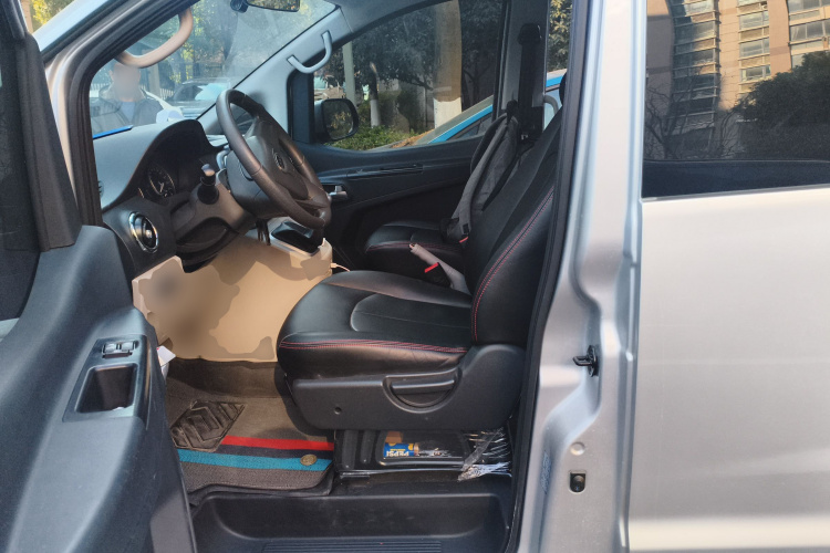 江淮瑞风 瑞风M3 2023款 PLUS 1.5T 7/8座舒适版中控内饰19