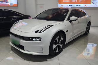 极氪001 2022款 长续航双电机 WE版