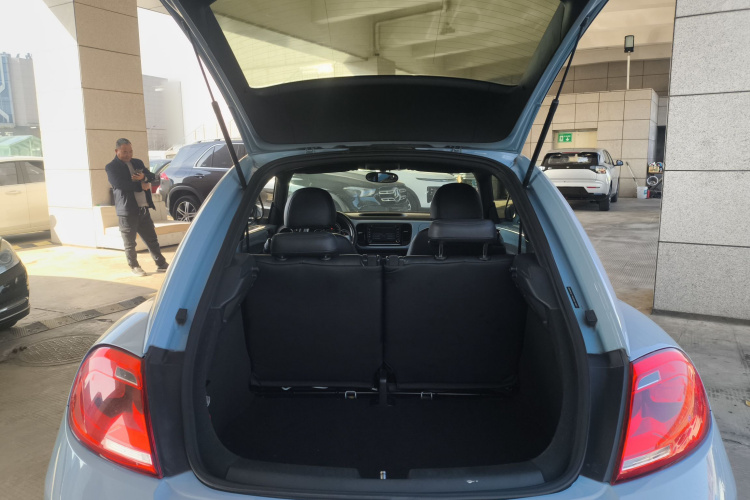 大众 甲壳虫 2014款 1.2TSI 时尚型机舱底盘23