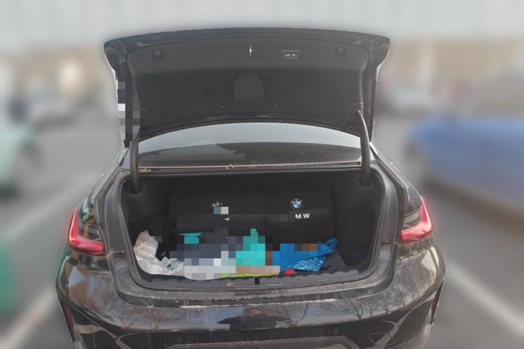 宝马3系 2023款 325Li M运动曜夜套装中控内饰23