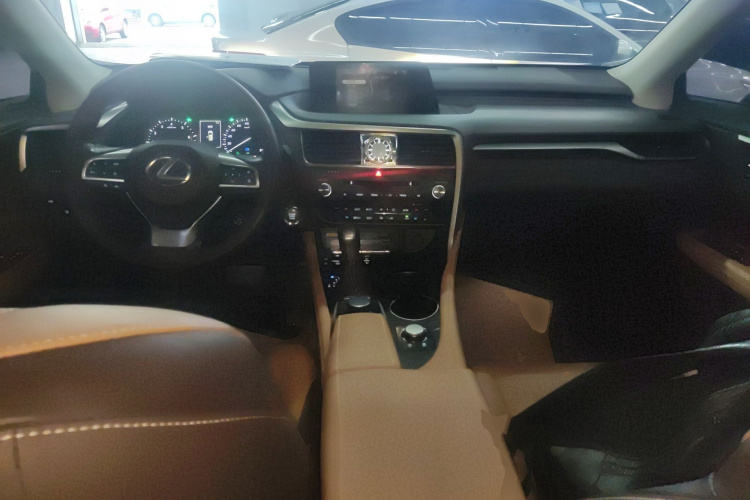 雷克萨斯RX 2016款 300 四驱典雅版 国V中控内饰7002
