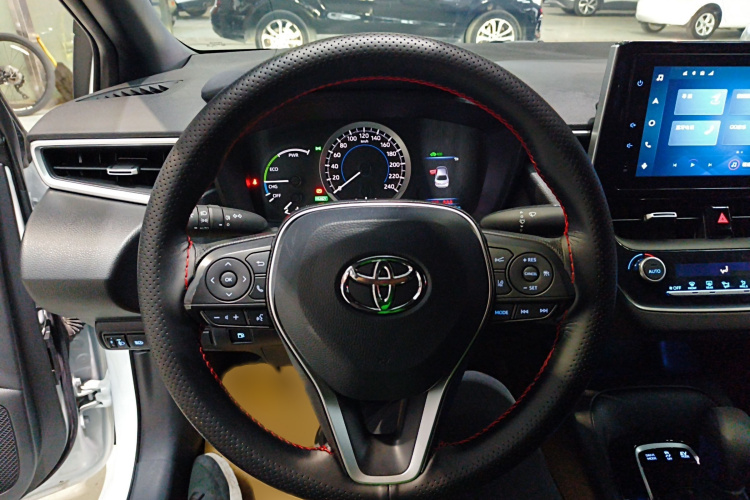 丰田 雷凌 2022款 双擎 1.8H E-CVT豪华版局部细节13