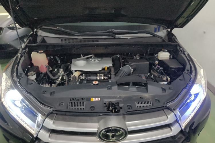 丰田 汉兰达 2018款  2.0T 两驱豪华版 7座 国VI局部细节24