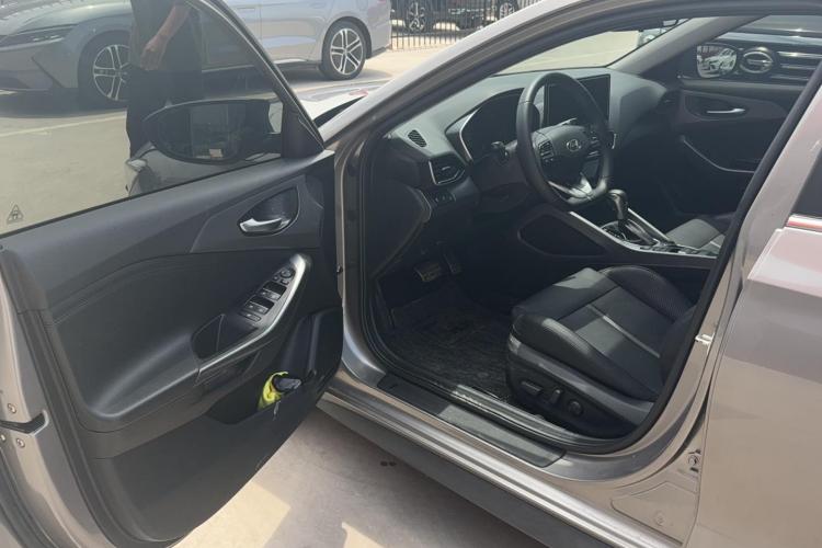 现代 菲斯塔 2019款 280TGDi 智速版 国VI中控内饰7002