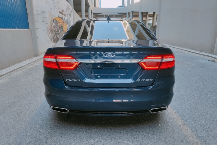 福特 金牛座 2015款 EcoBoost 245 豪华型车身外观6006