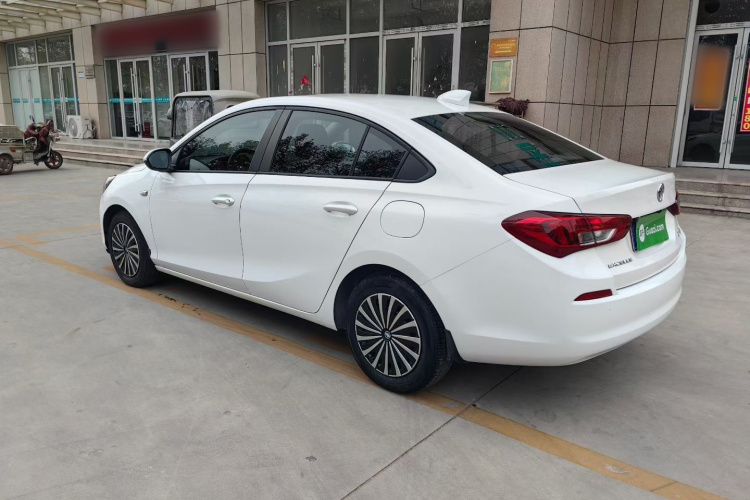 别克 凯越 2018款 15N CVT精英型车身外观6005