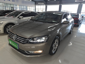 大众 帕萨特 2015款 1.8TSI DSG御尊版