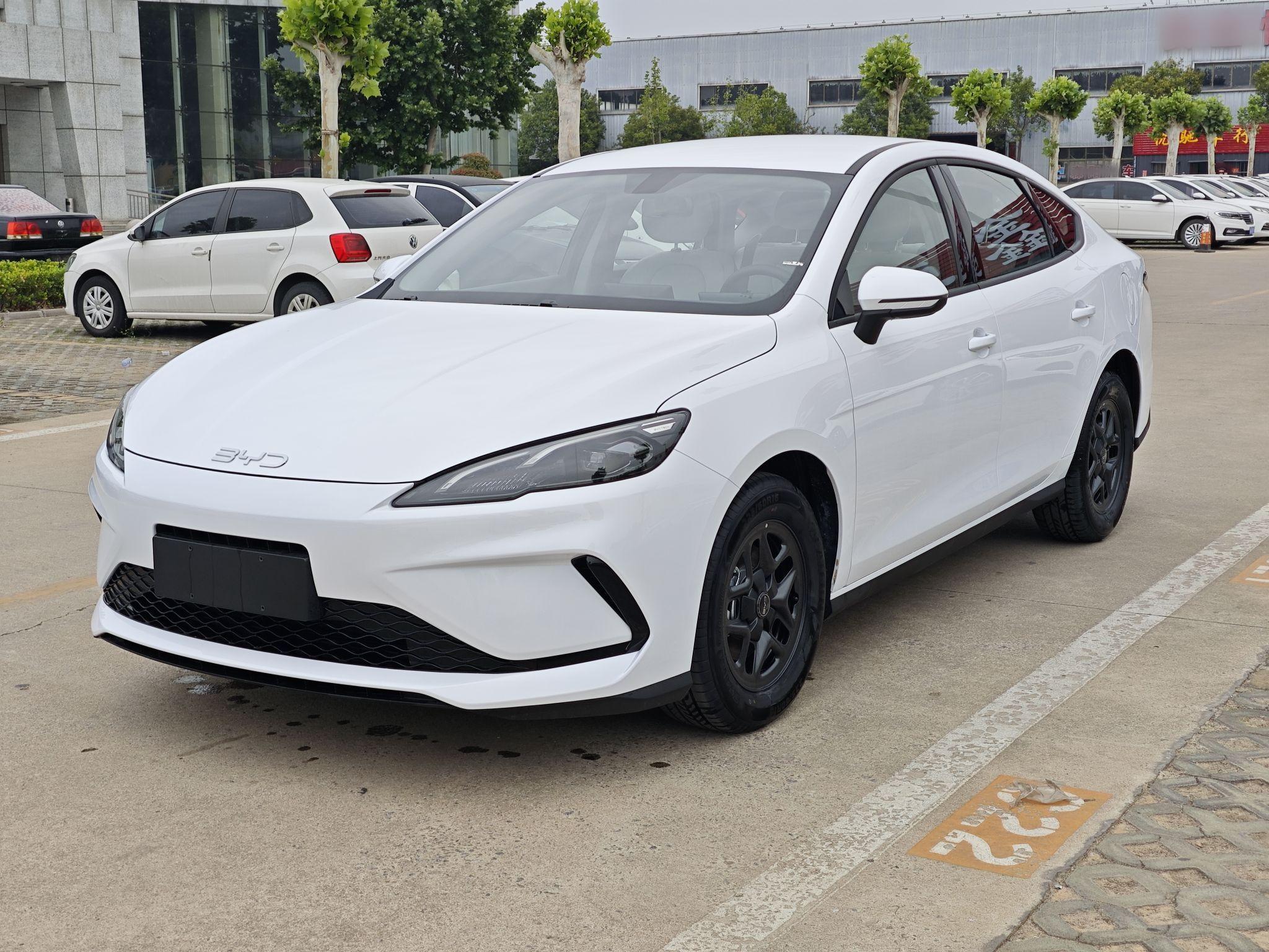 五菱汽车 五菱宏光新能源 2024款 纯电版 300KM 标准型