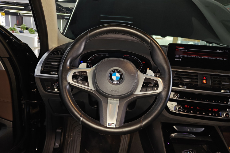 宝马X3 2021款 xDrive30i 领先型 M运动套装中控内饰13