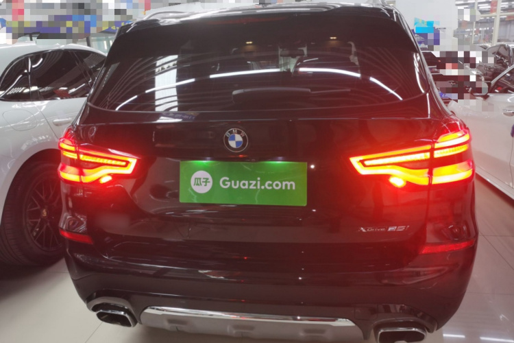宝马X3 2021款 xDrive25i 豪华套装车身外观6