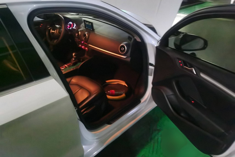 奥迪A3 2016款 Limousine 35 TFSI 进取型局部细节9005