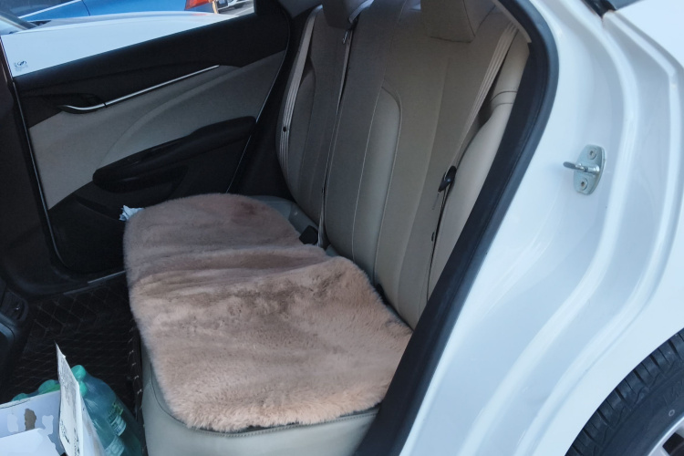 别克 英朗 2021款 改款 典范 1.5L 自动精英型中控内饰21