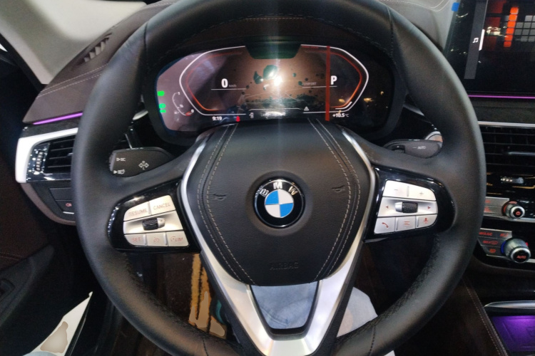 宝马5系 2022款 525Li 豪华套装局部细节13