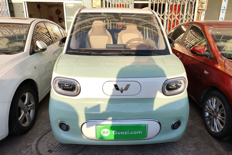 五菱汽车 宏光MINIEV 2024款 第三代 215km 进阶版车身外观2