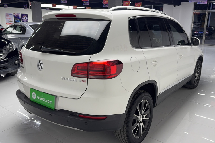 大众 途观 2015款 1.8TSI 自动两驱豪华型车身外观6006