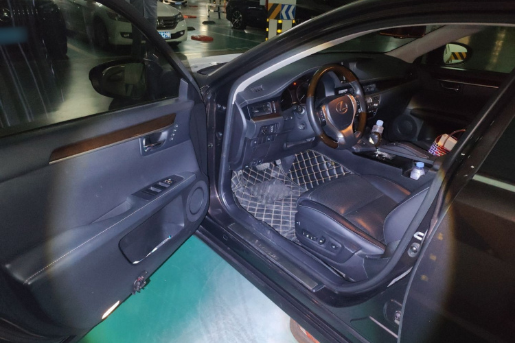 雷克萨斯ES 2014款 250 典雅版中控内饰7003