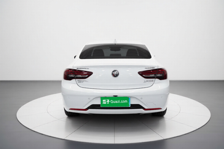 别克 君威 2019款 20T 精英型 国VI车身外观6