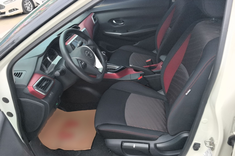 日产 蓝鸟 2020款 1.6L CVT炫酷版中控内饰19