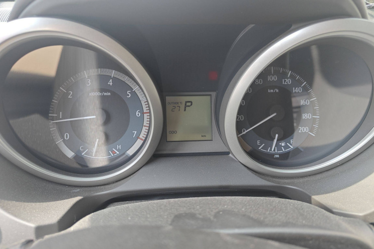 丰田 普拉多（平行进口）局部细节14