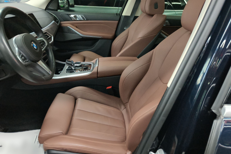 宝马X5(进口) 2021款 xDrive40i M运动套装局部细节19