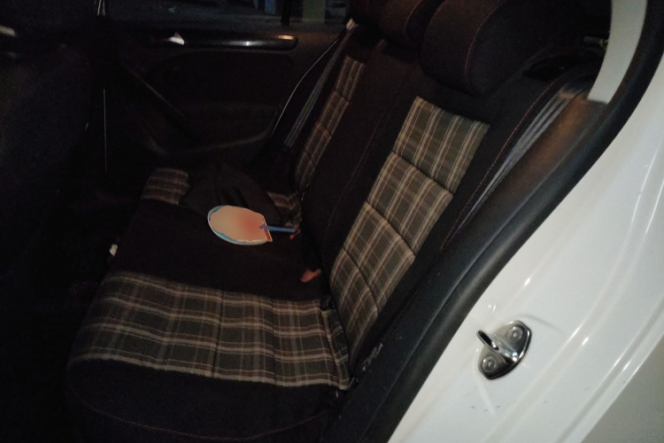 大众 高尔夫 2012款 1.4TSI 手动舒适型中控内饰7004