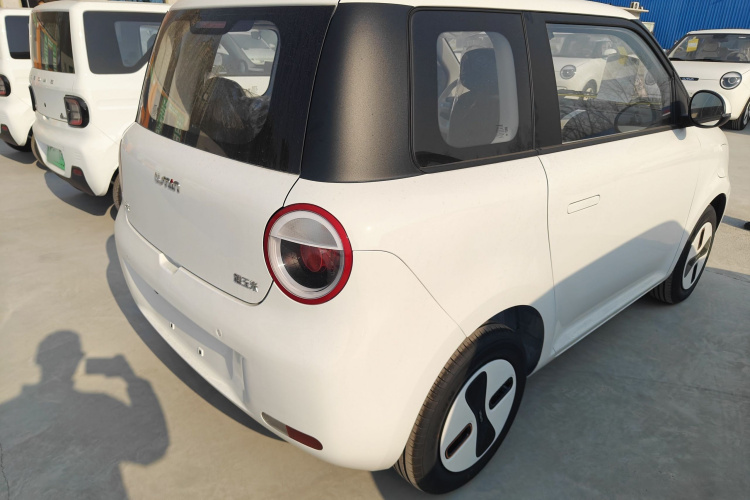 长安启源 长安Lumin 2026款 宝藏版 205km 心爱米 国轩车身外观6004