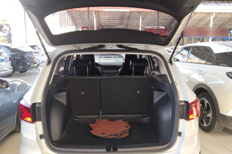 捷达VS5 2023款 280TSI 自动进取型机舱底盘23