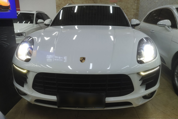 保时捷 2017款  Macan 2.0T车身外观2