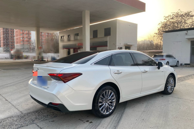 丰田 亚洲龙 2024款 双擎 2.5L XLE尊贵版车身外观6002