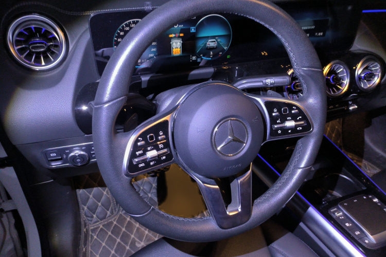 奔驰GLA 2020款 GLA 200局部细节13