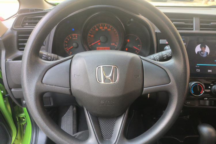 本田 飞度 2018款 1.5L CVT舒适天窗版中控内饰13