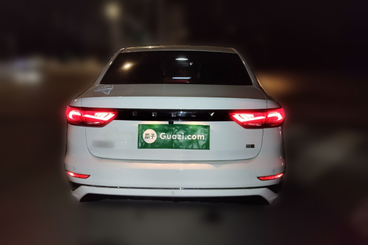 吉利汽车 帝豪 2023款 第4代冠军版 1.5L CVT豪华型车身外观6