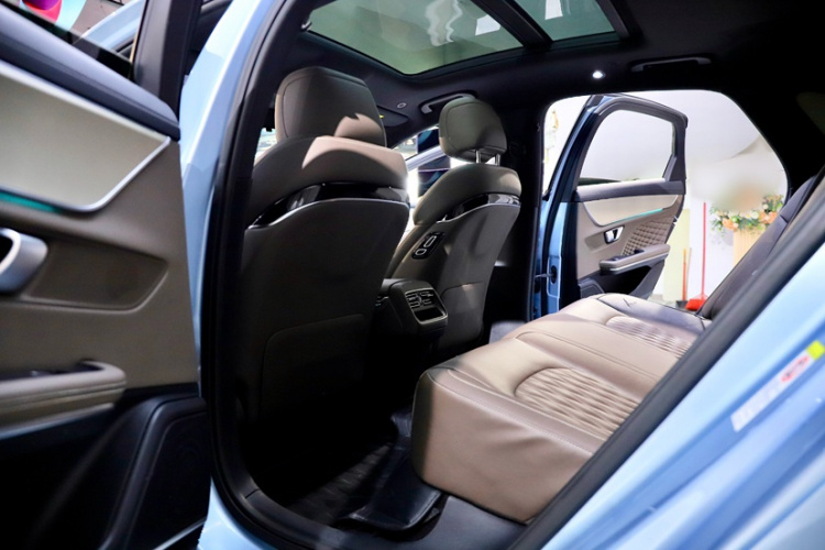 比亚迪 汉 2023款 EV 冠军版 506KM前驱尊贵型中控内饰7002