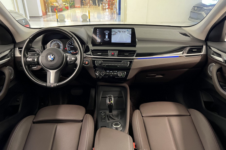 宝马X1 2022款 sDrive25Li 领先型中控内饰7002