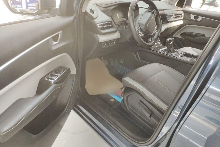 五菱汽车 五菱凯捷 2020款 1.5T CVT精英型中控内饰7002